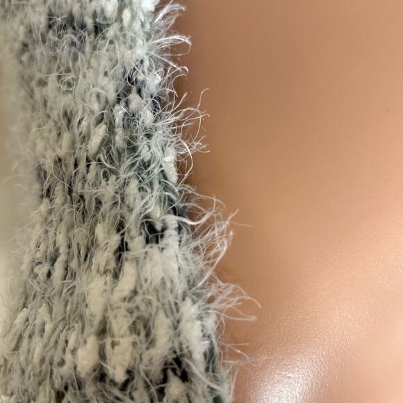 Madison Lilly cardigan sweater open front pockets eyelash gray white SZ MD - Picture 5 of 11